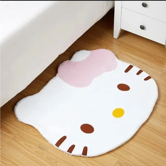 Hello Kitty Rug - Picture 3 of 3